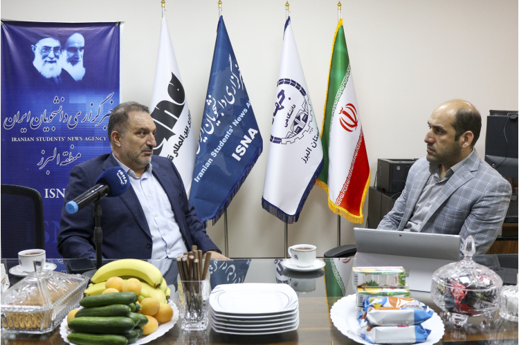 تعامل نزدیک جهاد دانشگاهی البرز و دانشگاه علوم پزشکی استان